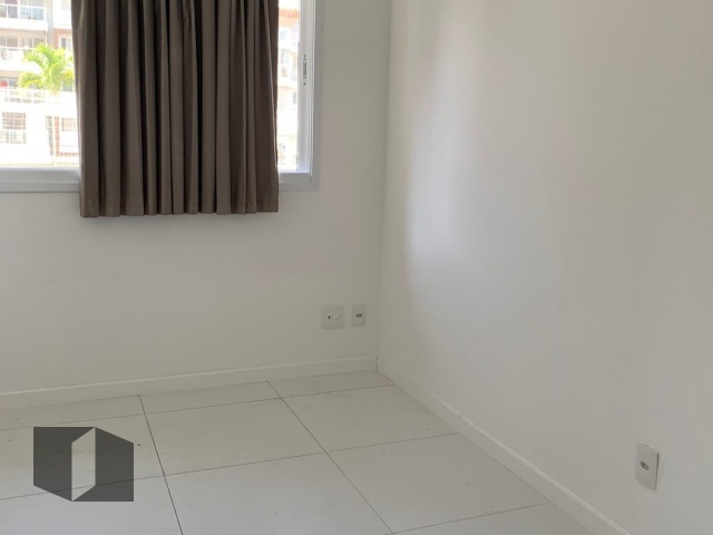 Apartamento à venda com 2 quartos, 69m² - Foto 9