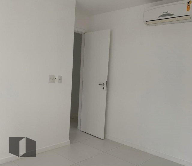 Apartamento à venda com 3 quartos, 83m² - Foto 7