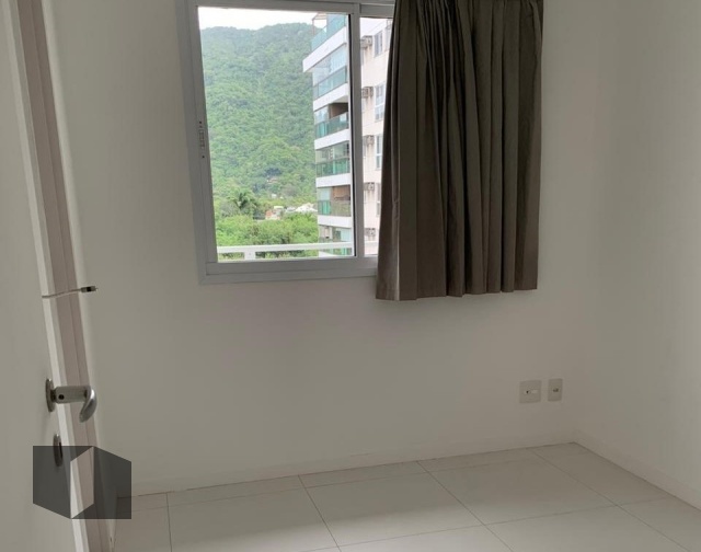 Apartamento à venda com 3 quartos, 83m² - Foto 8