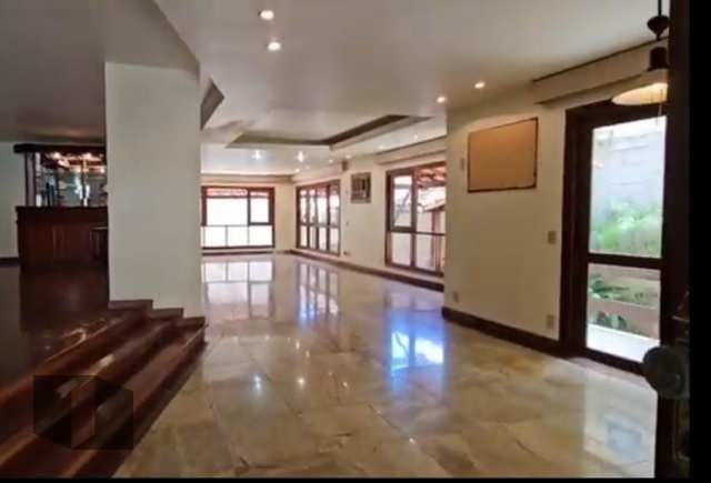 Casa de Condomínio à venda com 7 quartos, 707m² - Foto 5