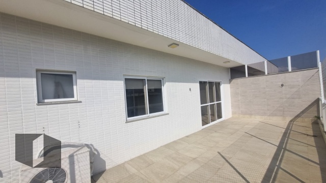 Cobertura à venda com 3 quartos, 249m² - Foto 2