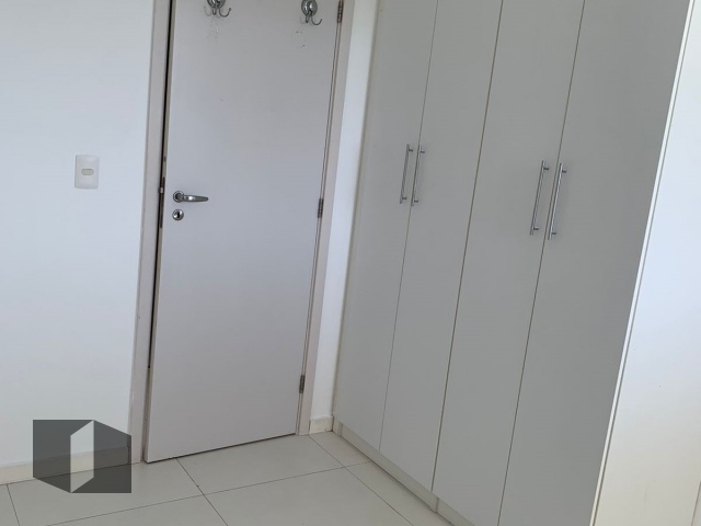 Apartamento à venda com 2 quartos, 67m² - Foto 10