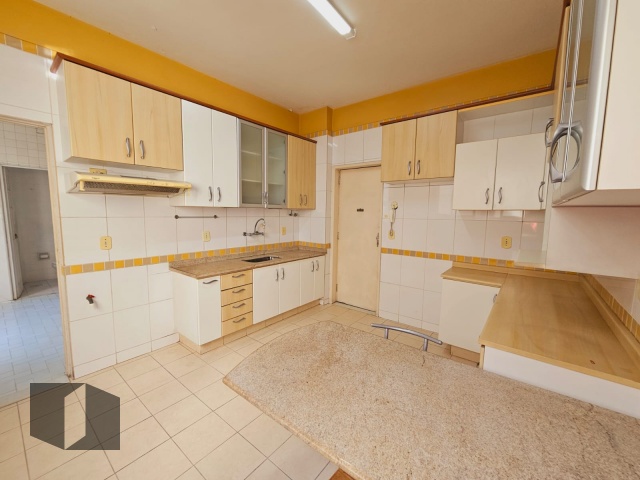 Apartamento à venda com 4 quartos, 180m² - Foto 20