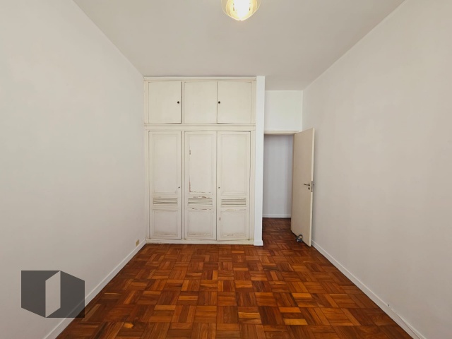 Apartamento à venda com 4 quartos, 180m² - Foto 8