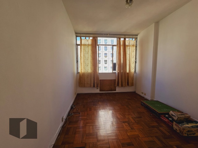 Apartamento à venda com 4 quartos, 180m² - Foto 12