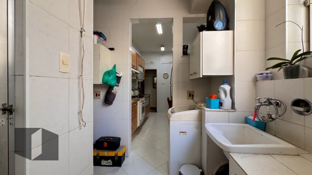 Apartamento à venda com 3 quartos, 120m² - Foto 17