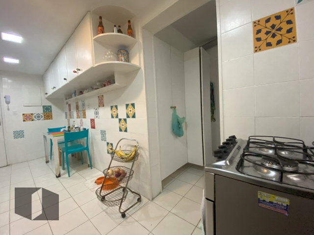 Apartamento à venda com 3 quartos, 118m² - Foto 21