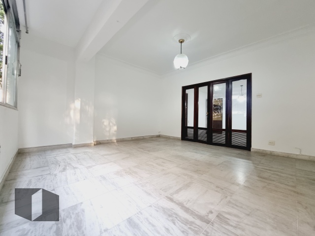 Apartamento à venda com 2 quartos, 122m² - Foto 4