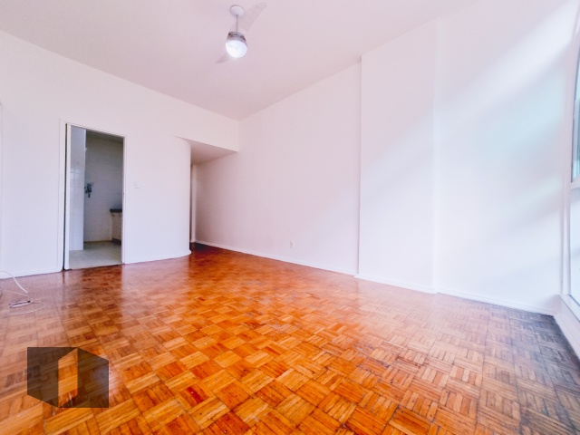 Apartamento à venda com 3 quartos, 90m² - Foto 4