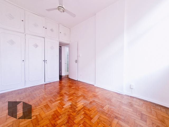 Apartamento à venda com 3 quartos, 90m² - Foto 15