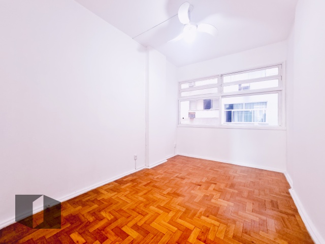 Apartamento à venda com 3 quartos, 90m² - Foto 17