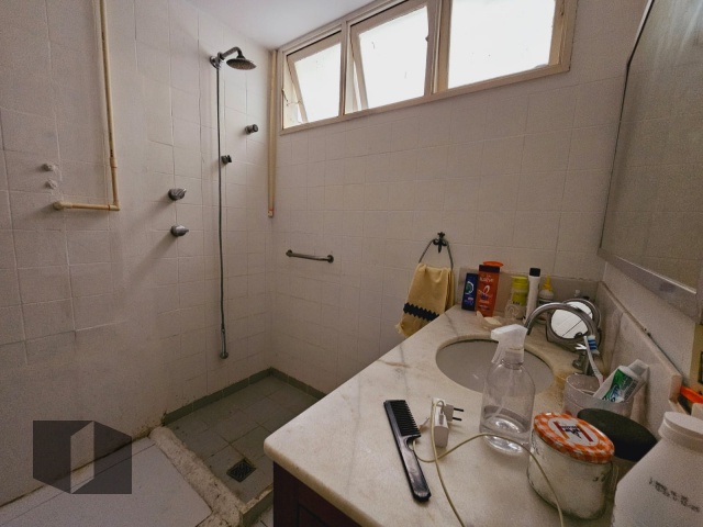 Apartamento à venda com 4 quartos, 221m² - Foto 19