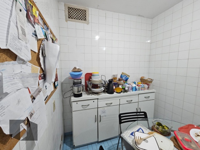 Apartamento à venda com 4 quartos, 221m² - Foto 24