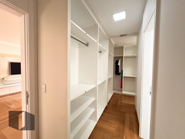 Apartamento à venda com 4 quartos, 320m² - Foto 27