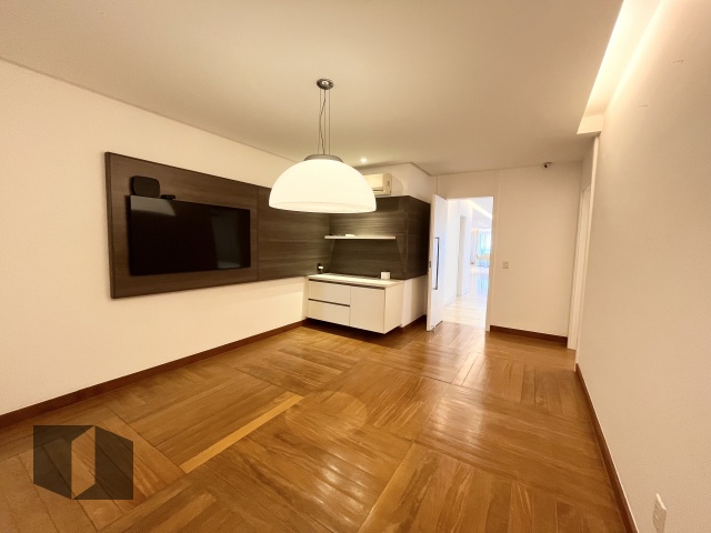 Apartamento à venda com 4 quartos, 320m² - Foto 31