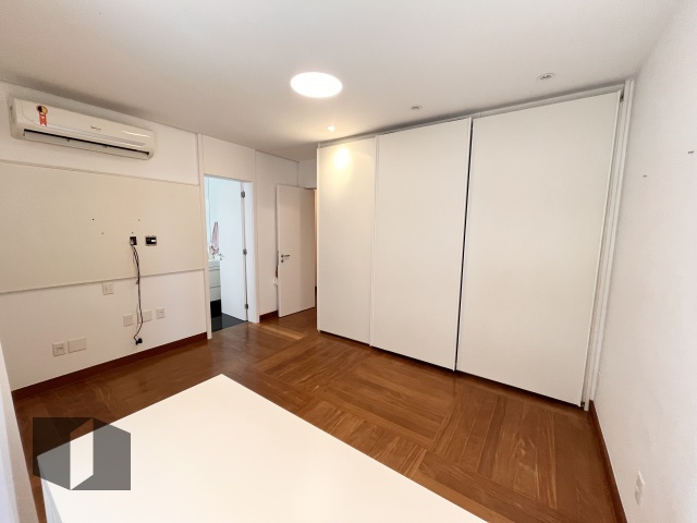 Apartamento à venda com 4 quartos, 320m² - Foto 21