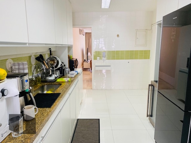 Apartamento à venda com 3 quartos, 136m² - Foto 15