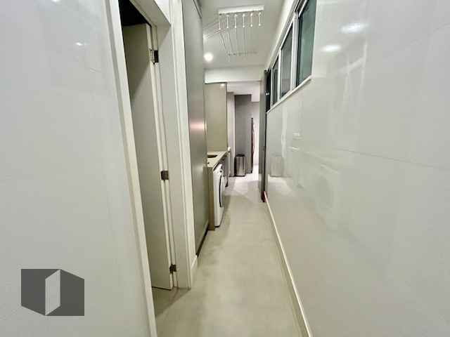 Apartamento à venda com 3 quartos, 150m² - Foto 19