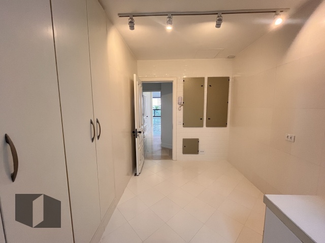 Apartamento à venda com 4 quartos, 264m² - Foto 28