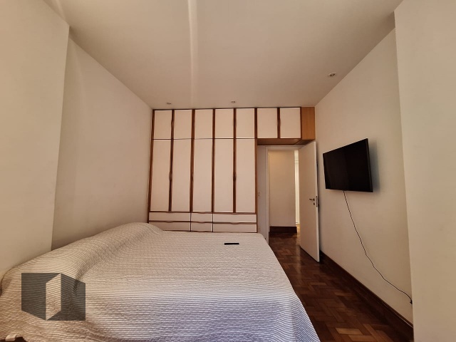 Apartamento à venda com 3 quartos, 133m² - Foto 13