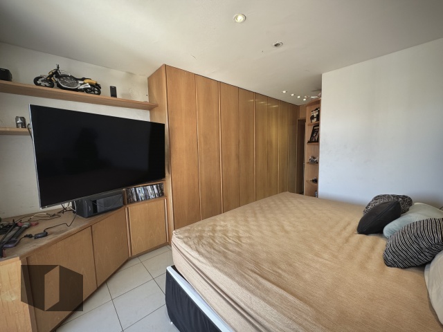 Cobertura à venda com 3 quartos, 206m² - Foto 14