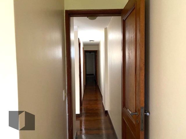 Apartamento à venda com 4 quartos, 151m² - Foto 10