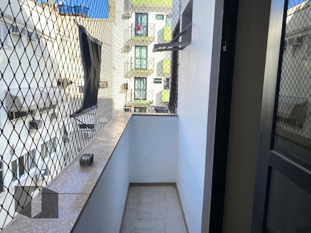 Apartamento à venda com 4 quartos, 151m² - Foto 15