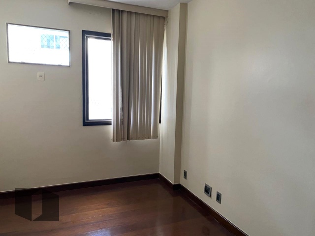 Apartamento à venda com 4 quartos, 151m² - Foto 21