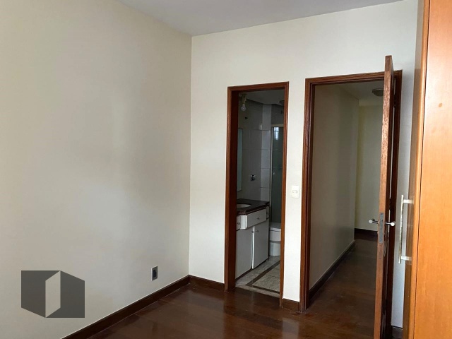 Apartamento à venda com 4 quartos, 151m² - Foto 23