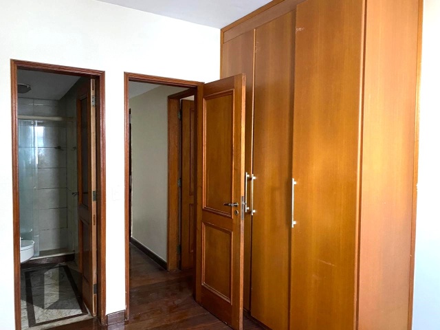 Apartamento à venda com 4 quartos, 151m² - Foto 24