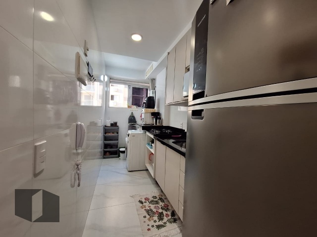 Apartamento à venda com 2 quartos, 50m² - Foto 18