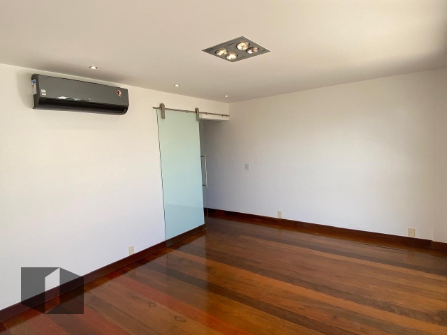 Cobertura à venda com 4 quartos, 252m² - Foto 7