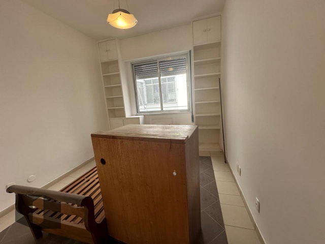 Apartamento à venda com 4 quartos, 203m² - Foto 10