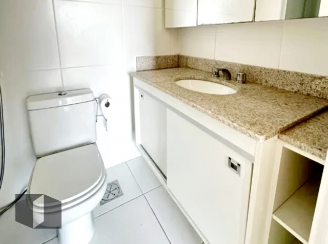 Apartamento à venda com 2 quartos, 70m² - Foto 8