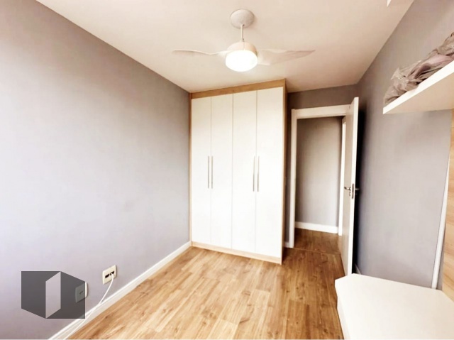 Apartamento à venda com 2 quartos, 70m² - Foto 7