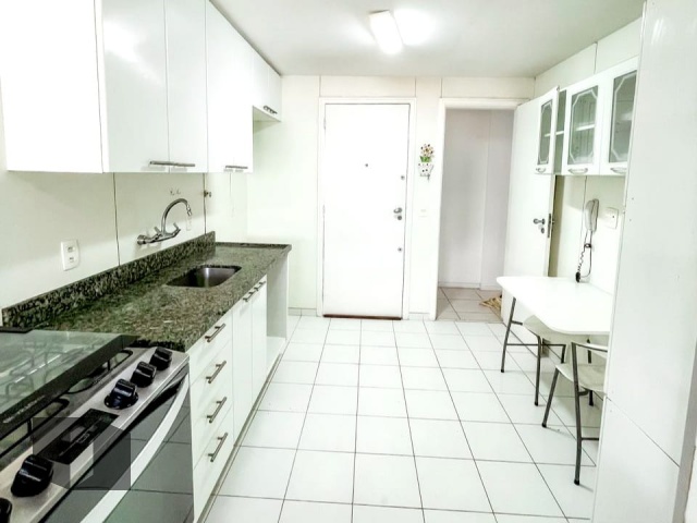 Apartamento à venda com 3 quartos, 112m² - Foto 23