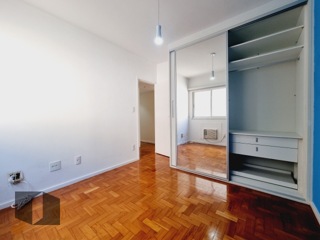 Apartamento à venda com 3 quartos, 79m² - Foto 9