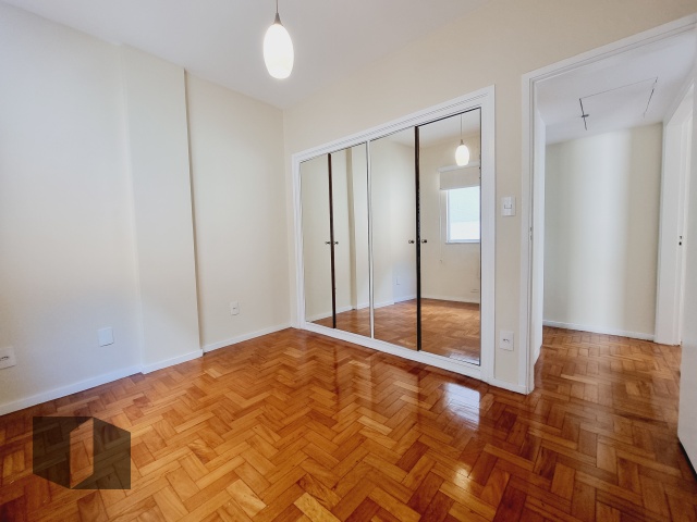 Apartamento à venda com 3 quartos, 79m² - Foto 11