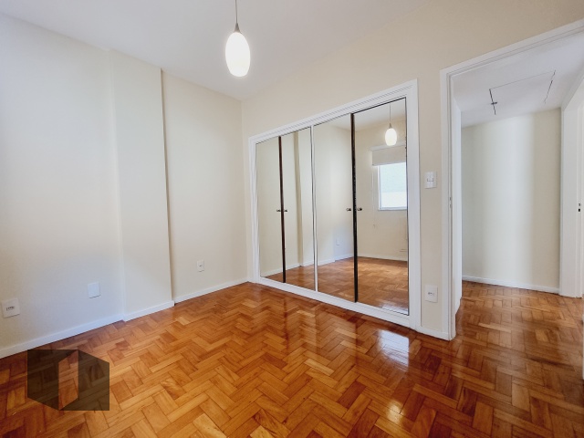 Apartamento à venda com 3 quartos, 79m² - Foto 20