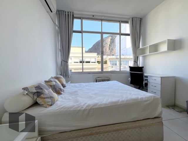 Apartamento à venda com 1 quarto, 42m² - Foto 4