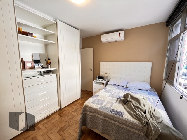 Apartamento à venda com 3 quartos, 90m² - Foto 9