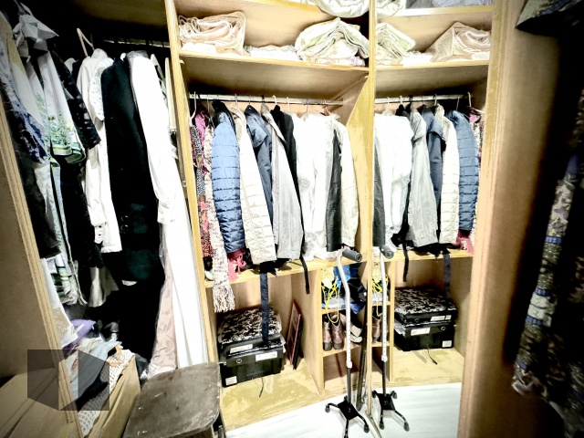 Closet