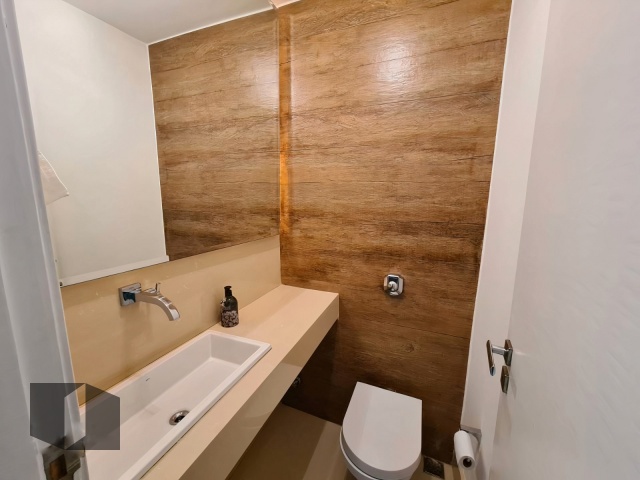 Apartamento à venda com 4 quartos, 270m² - Foto 4