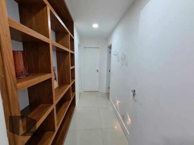 Apartamento à venda com 4 quartos, 270m² - Foto 6