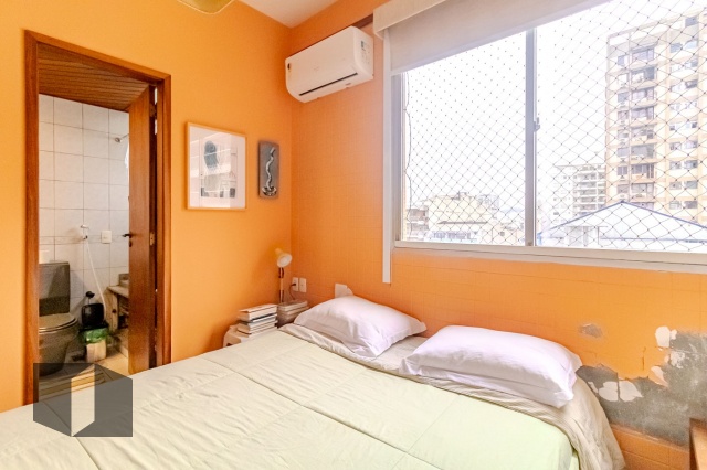 Apartamento à venda com 3 quartos, 137m² - Foto 9