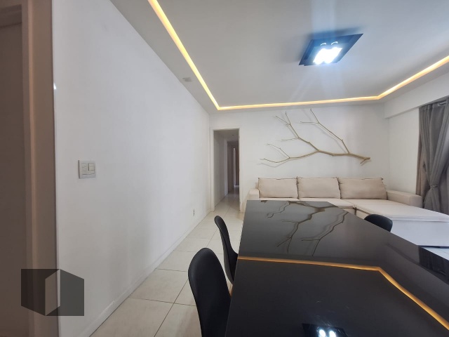 Apartamento à venda com 3 quartos, 107m² - Foto 6