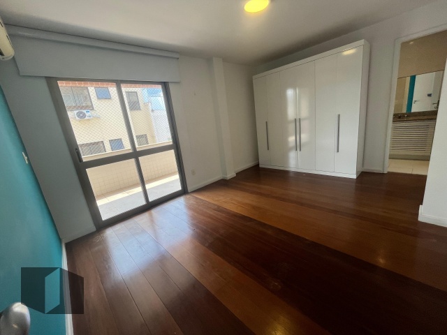 Cobertura à venda com 4 quartos, 421m² - Foto 9