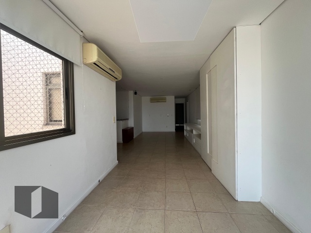 Cobertura à venda com 4 quartos, 421m² - Foto 8