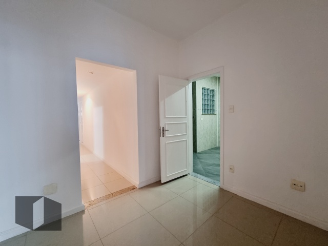 Apartamento à venda com 3 quartos, 211m² - Foto 7