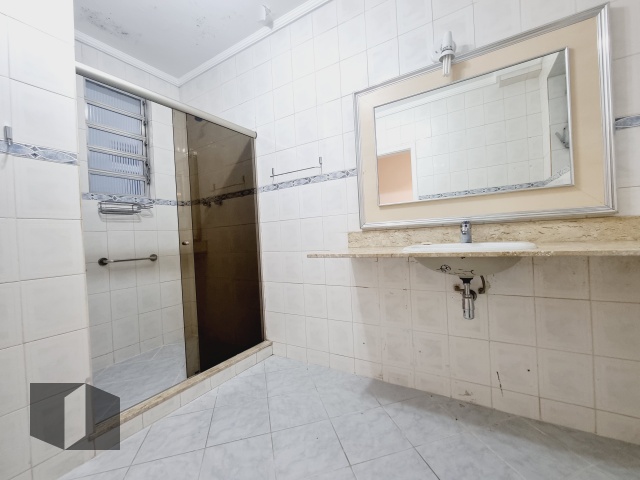 Apartamento à venda com 3 quartos, 211m² - Foto 19